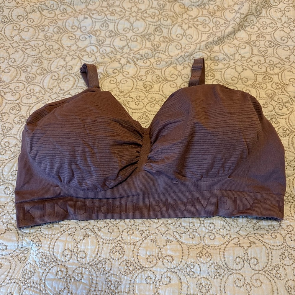 Kindred Bravely Sublime Hands Free Pumping and Nursing Bra